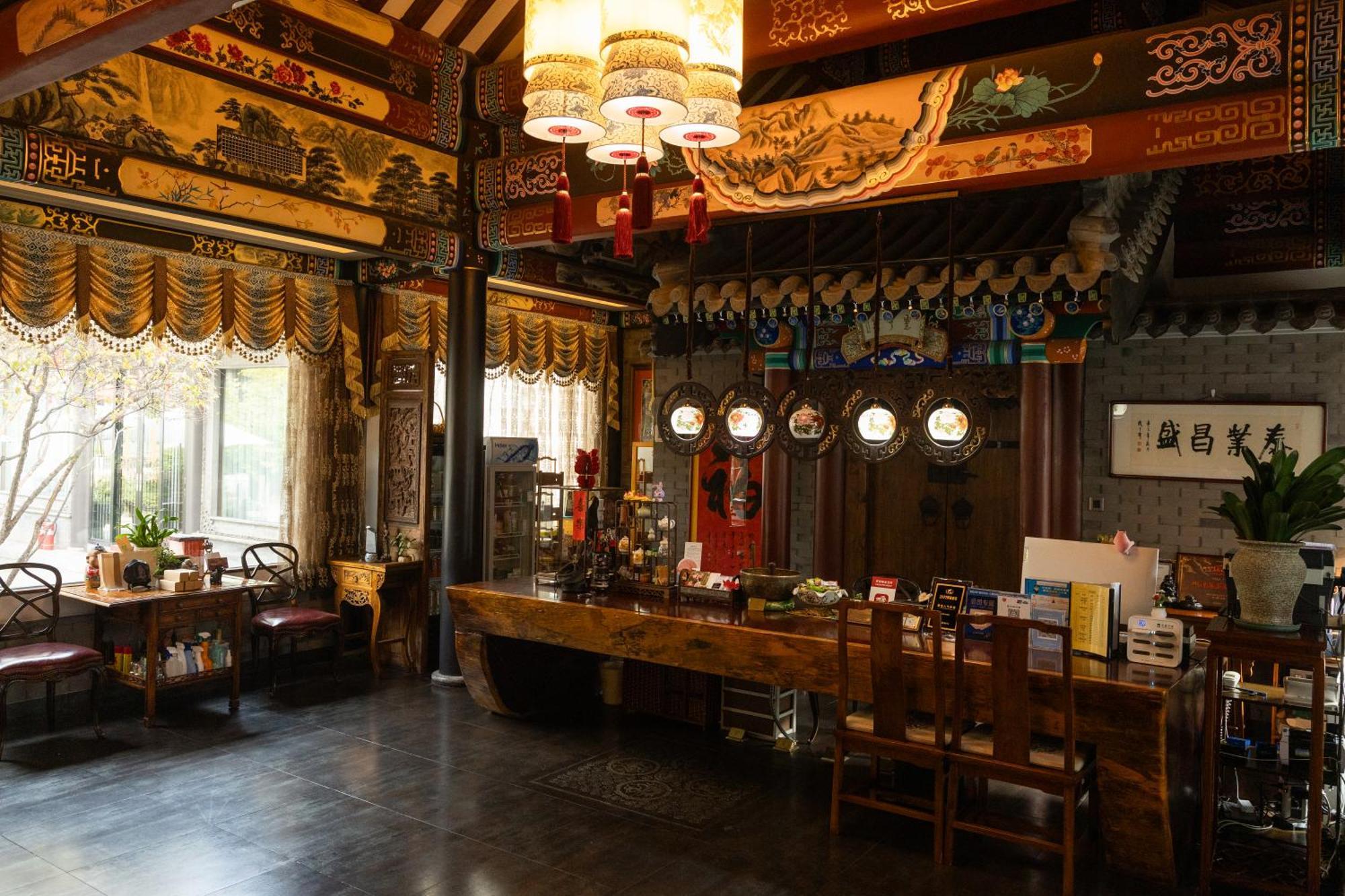 Datong Yunzhong Traditional Courtyard Exterior photo